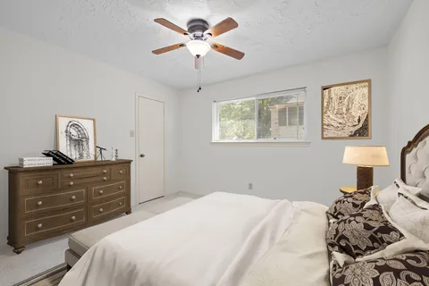 $275,000 | 2034 Lakeville Drive, Kingwood, TX 77339