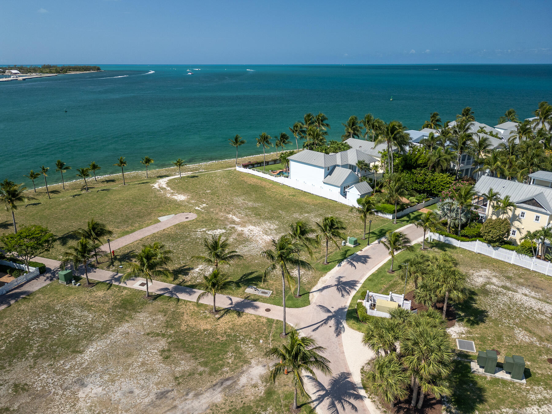 27 Sunset Key Drive Key West, FL 33040 - Photo 15 of 30 27 SUNSET KEY DRIVE WEB-15