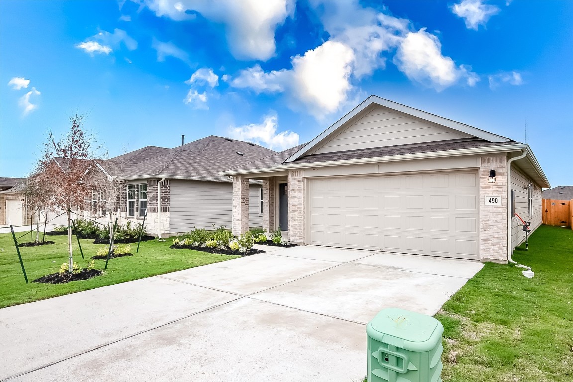 490 Evergreen Sumac Loop Kyle, TX 78640 - Photo 3 of 35