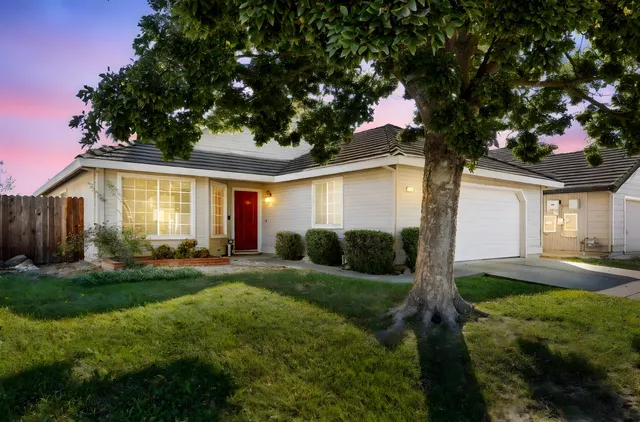 $499,900 | 250 Arlington Circle, Woodland, CA 95695