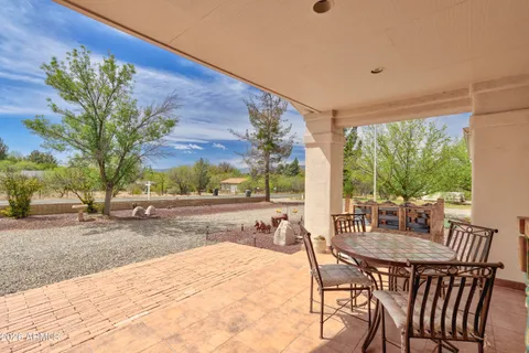 $1,100,000 | 10640 East Willow Drive, Cornville, AZ 86325