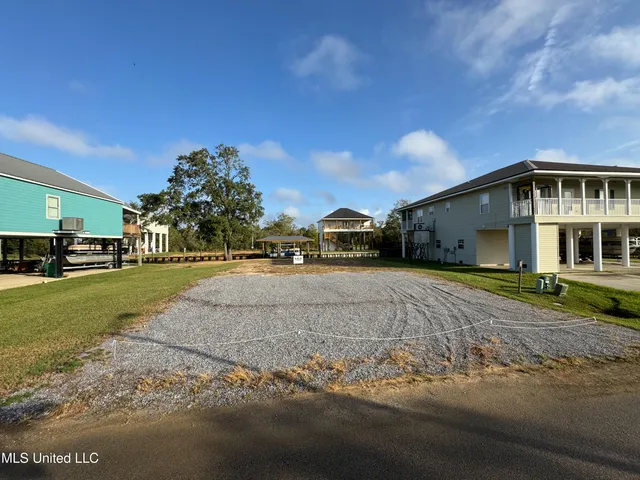 $139,000 | 11119 Bay Cove Drive, Bay St. Louis, MS 39520