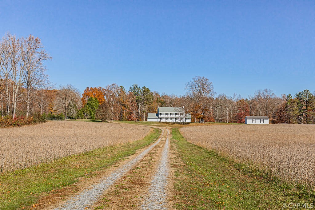 18162 Teman Road Beaverdam, VA 23015 - Photo 40 of 47 a view of an ocean and city