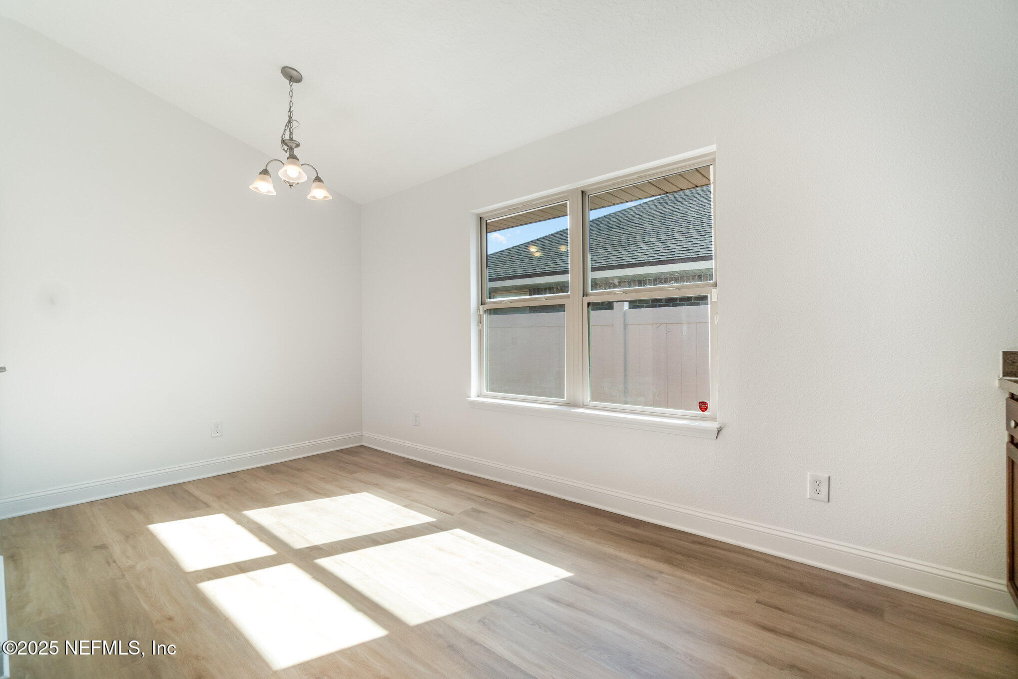 5840 Round Table Road Jacksonville, FL 32254 - Photo 11 of 27 010_ndp02592-edit_673