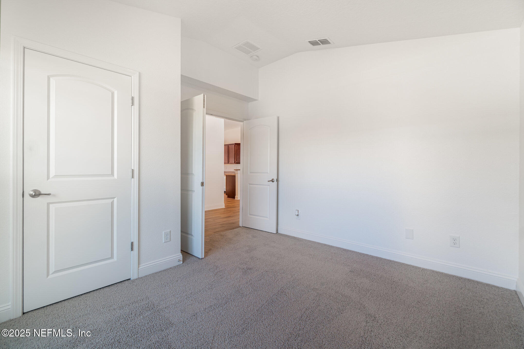 5840 Round Table Road Jacksonville, FL 32254 - Photo 19 of 27 018_ndp02642-edit_983