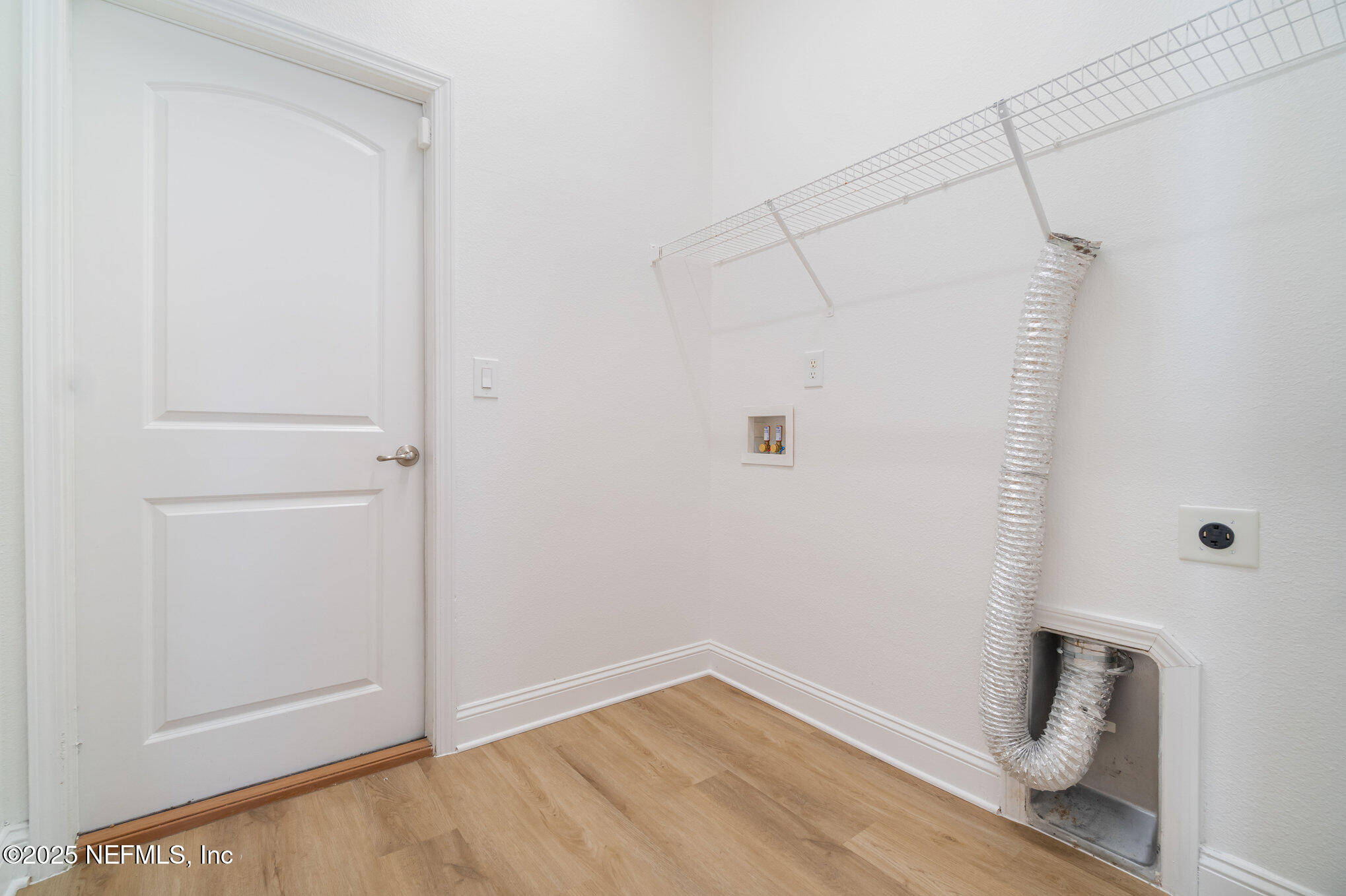 5840 Round Table Road Jacksonville, FL 32254 - Photo 22 of 27 021_ndp02622-edit_365