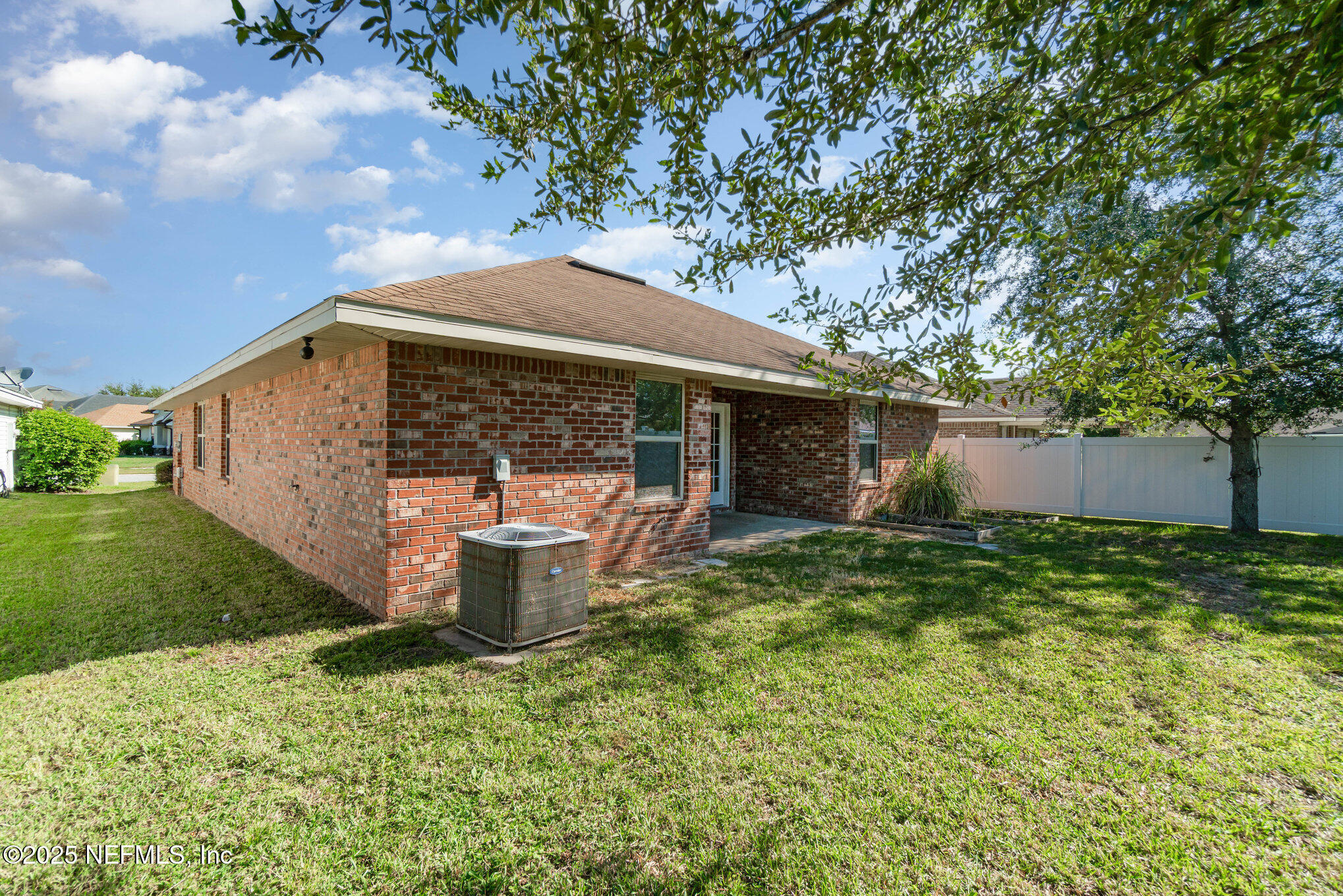 5840 Round Table Road Jacksonville, FL 32254 - Photo 26 of 27 025_ndp02633-edit_552