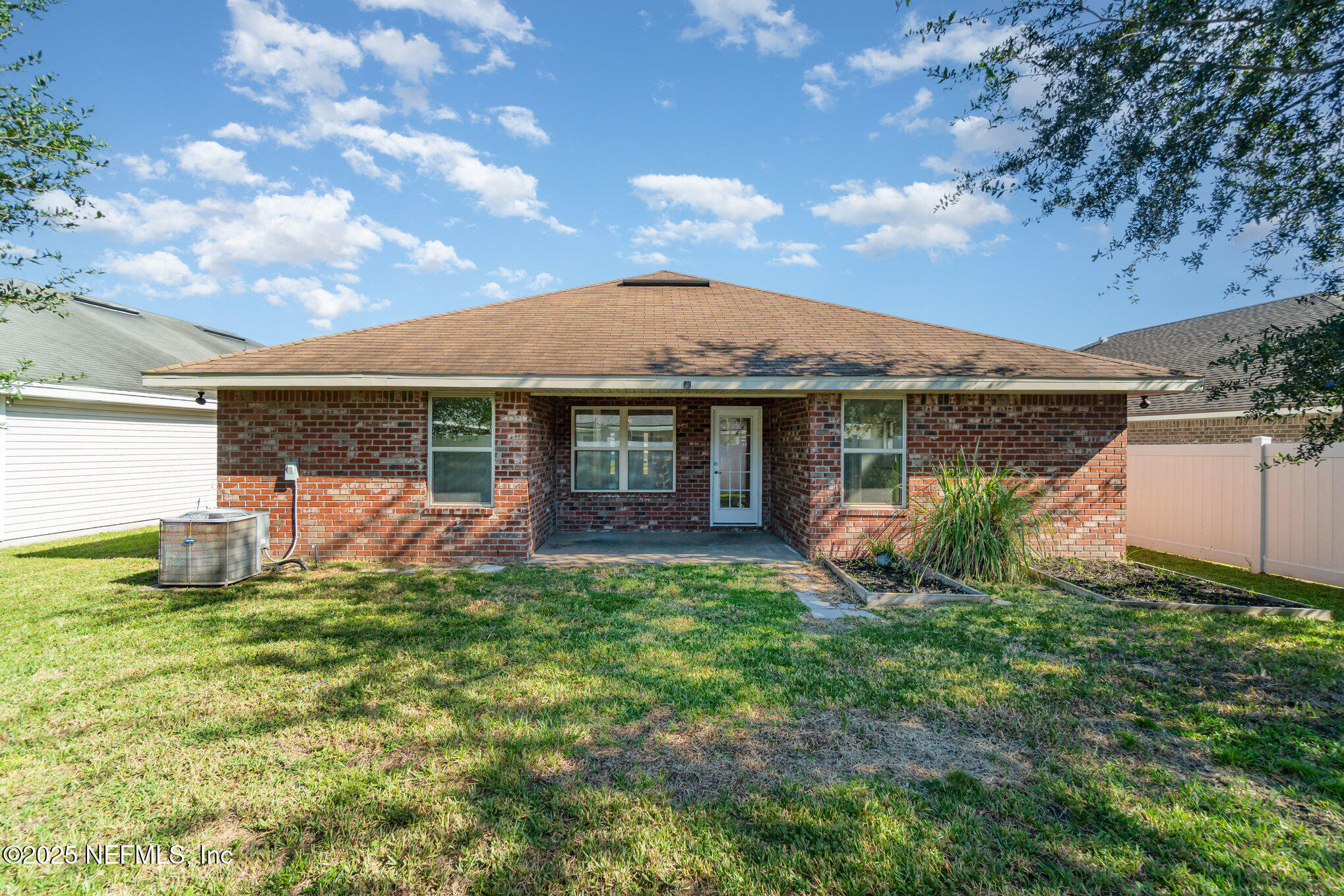 5840 Round Table Road Jacksonville, FL 32254 - Photo 27 of 27 026_ndp02632-edit_318