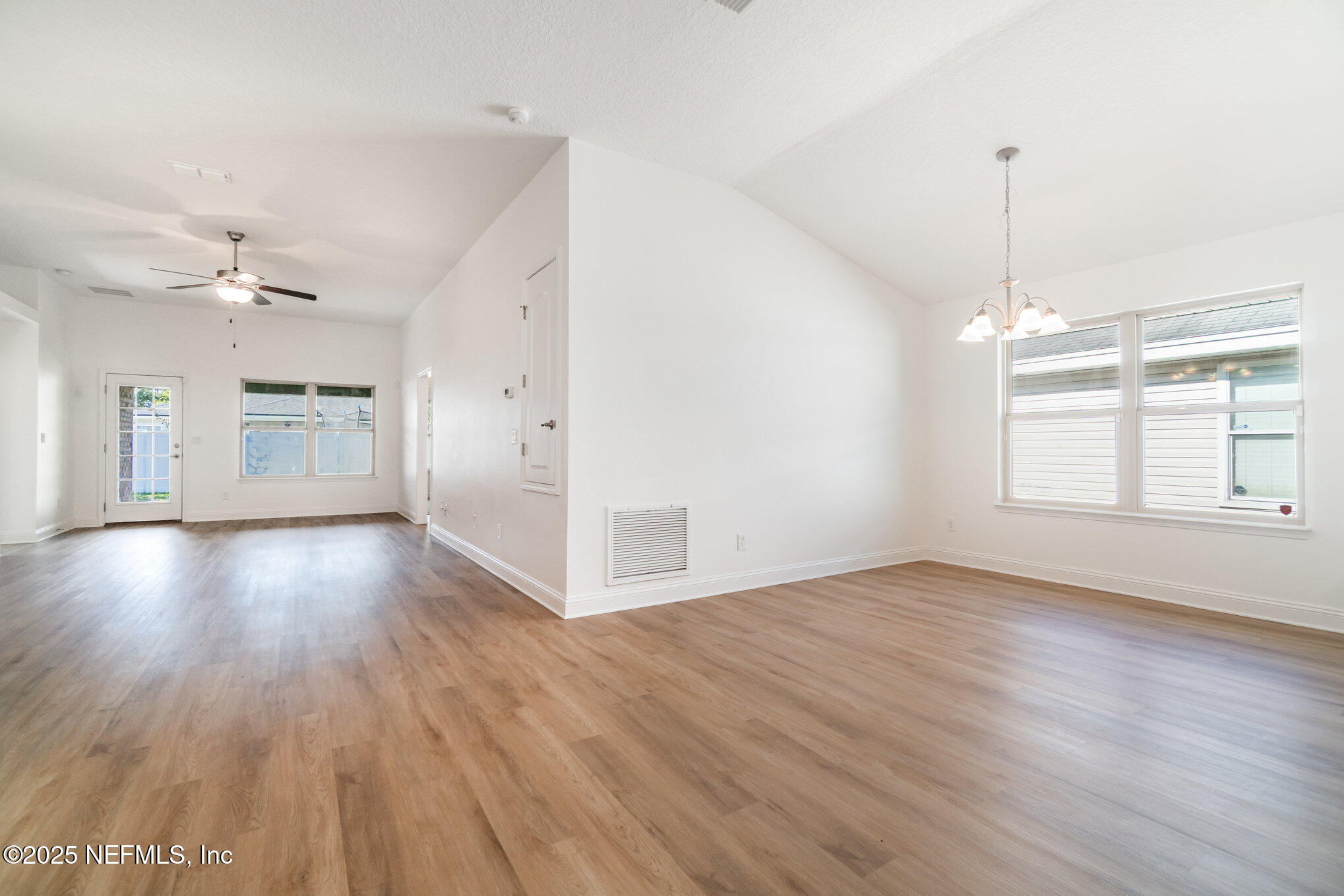 5840 Round Table Road Jacksonville, FL 32254 - Photo 6 of 27 005_ndp02580-edit_717