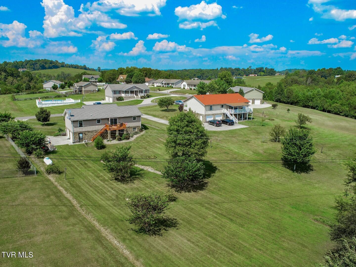 1109 Caleb Lane Newport, TN 37821 - Photo 38 of 40 33