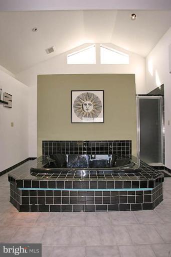 8105 Ventnor Road Pasadena, MD 21122 - Photo 13 of 26 Master Bath