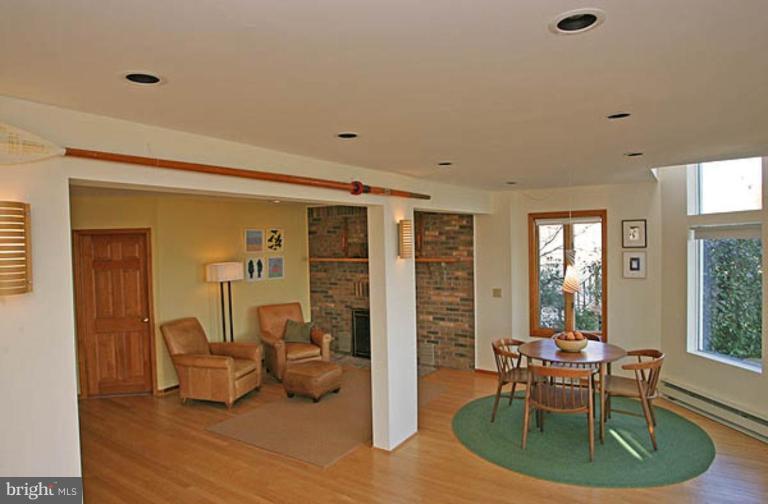 8105 Ventnor Road Pasadena, MD 21122 - Photo 6 of 26 Great Room #2