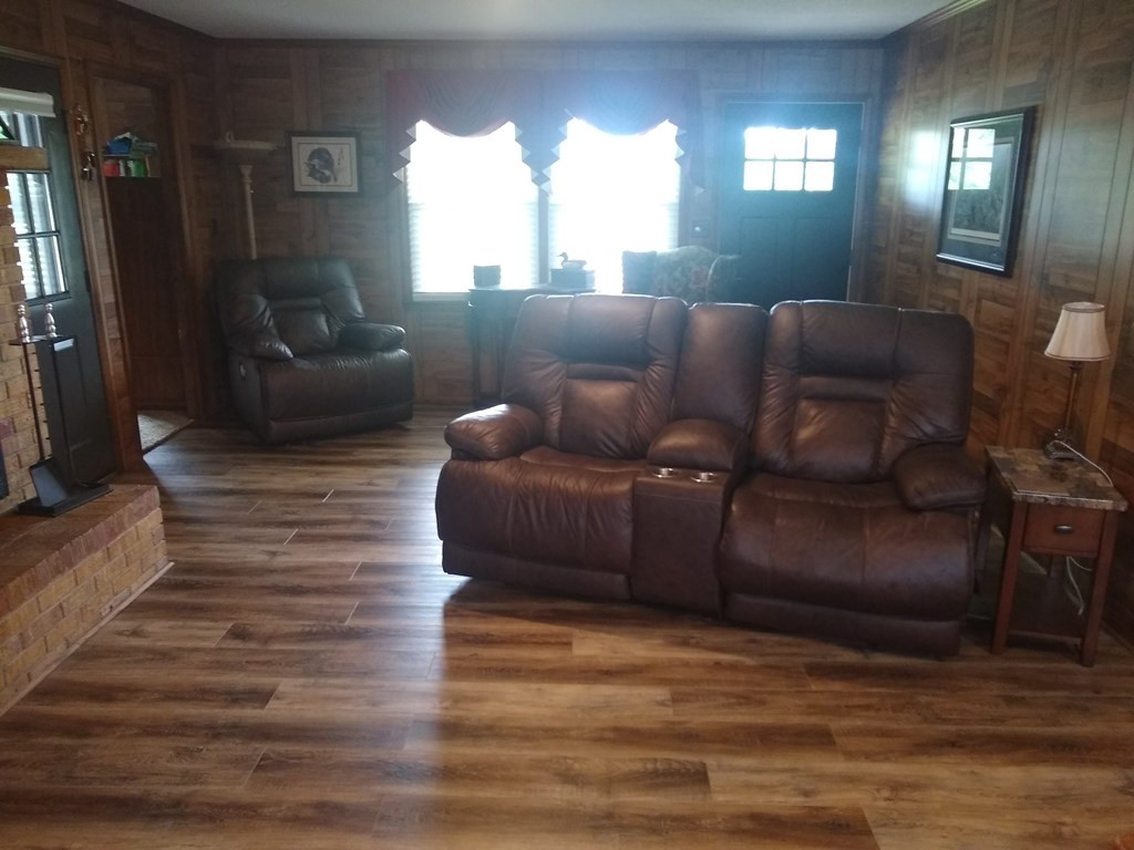 4522 Rowesville Road Rowesville, SC 29133 - Photo 8 of 21 Great room
