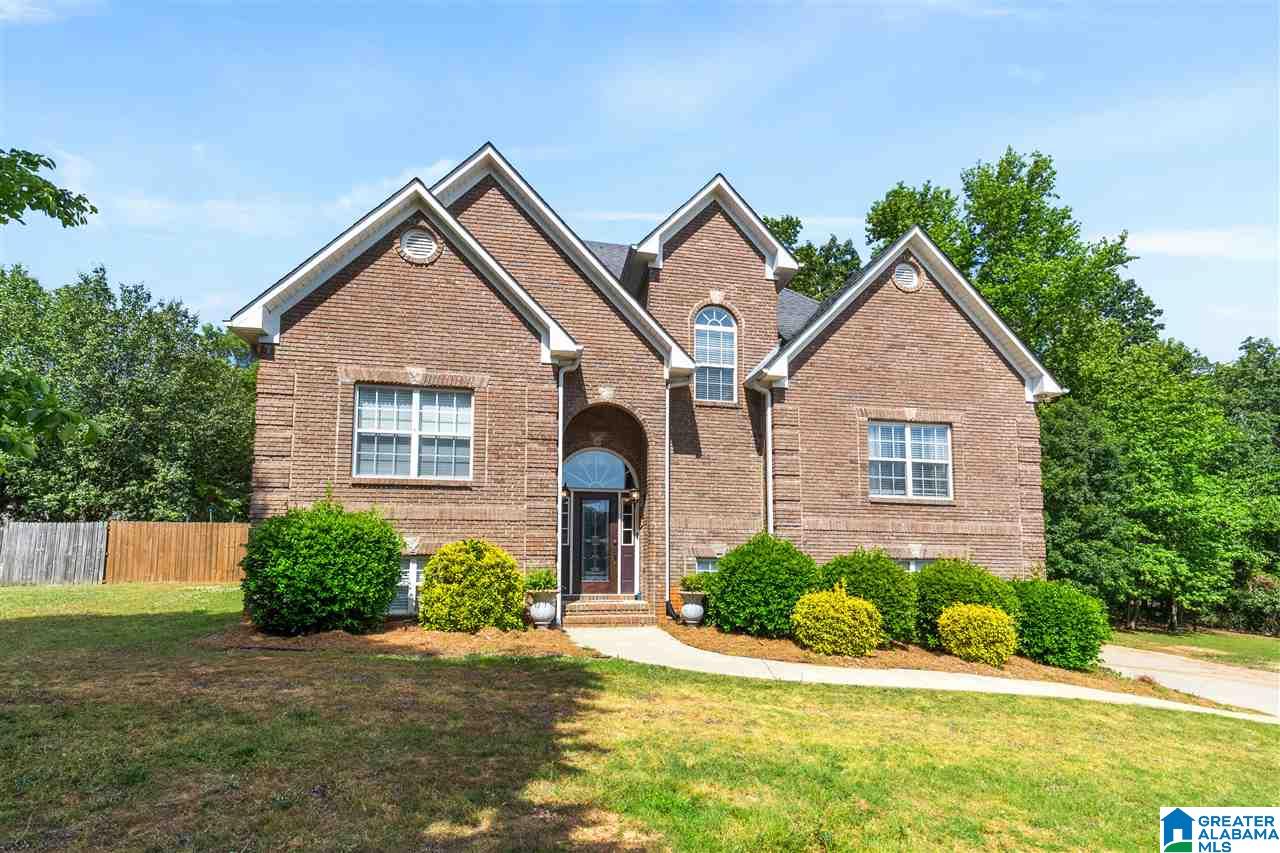 6482 Cambridge Road Pinson, AL 35126 - Photo 3 of 35