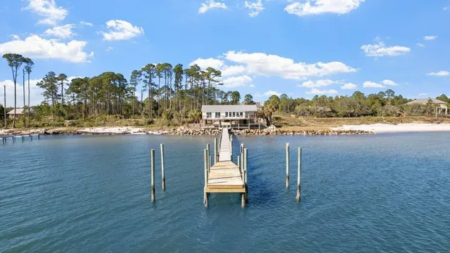 $699,900 | 2120 Highway 98 West, Carrabelle, FL 32322