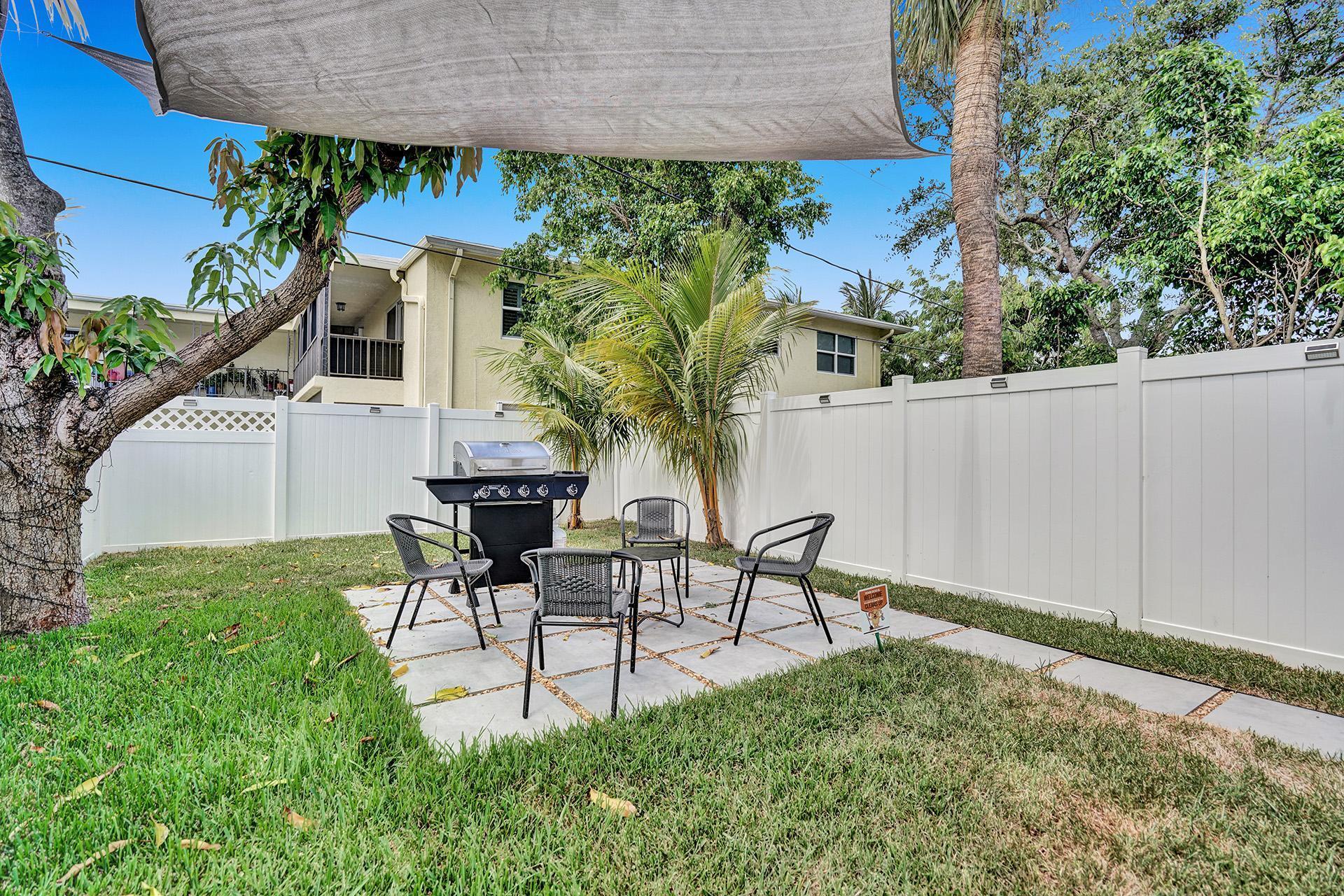 1969 Northeast 5th Street, Unit 12 Deerfield Beach, FL 33441 - Photo 66 of 92 DSC06758