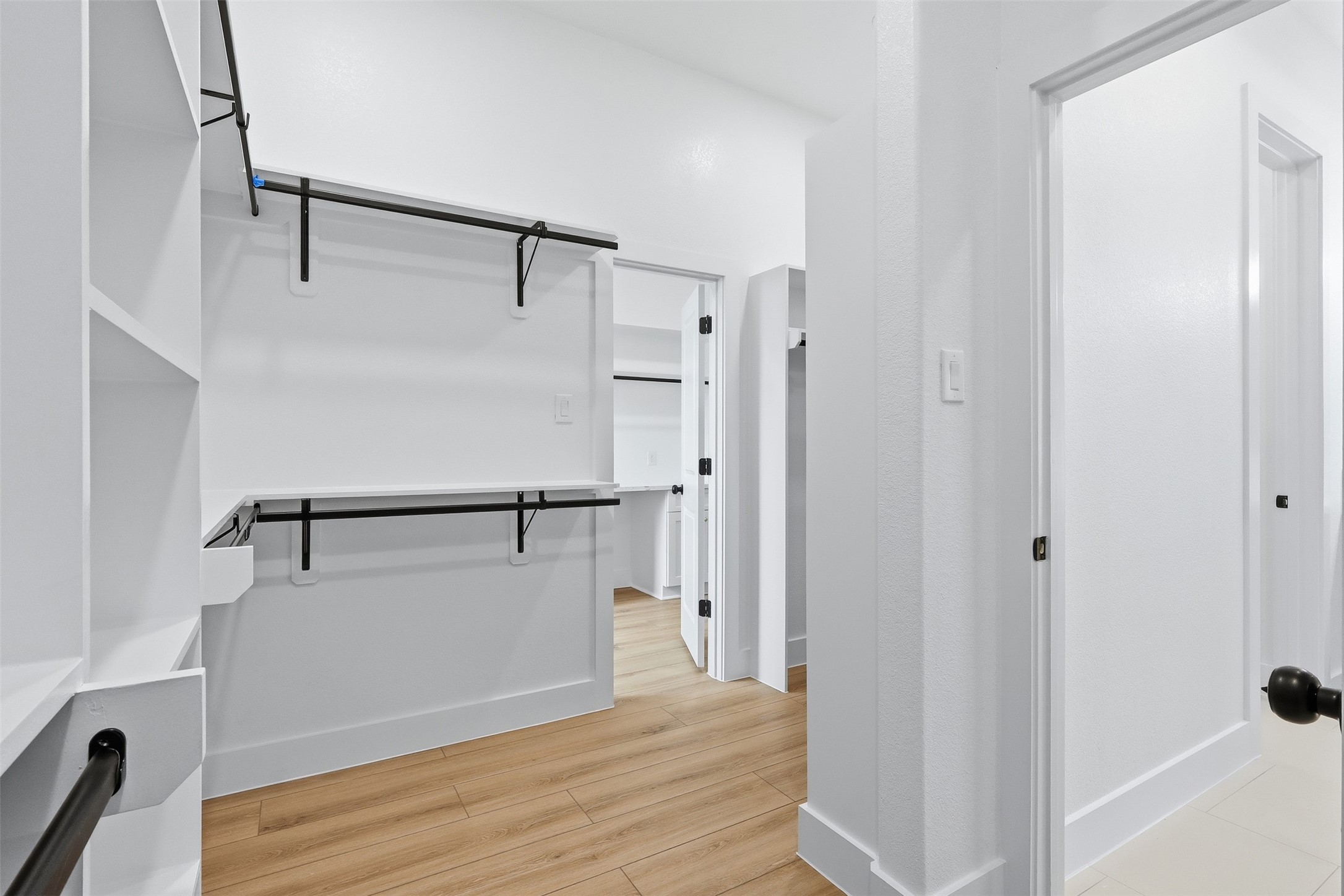 467 Springfield Drive Angleton, TX 77515 - Photo 22 of 42 a view of small space