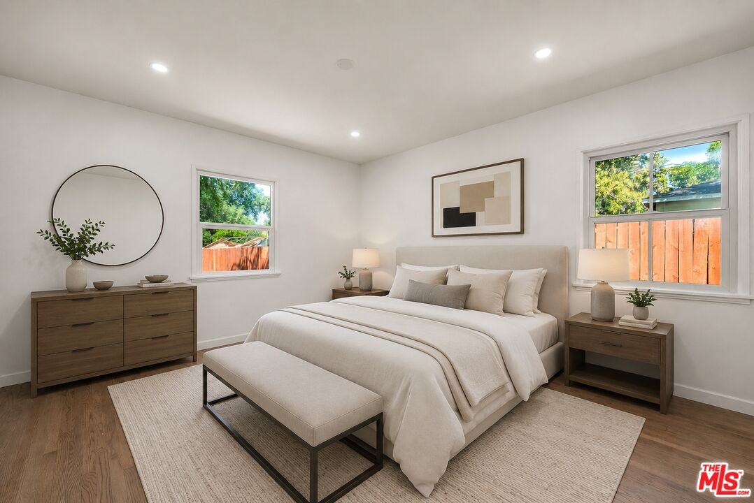 1091 Palm Terrace Pasadena, CA 91104 - Photo 12 of 34