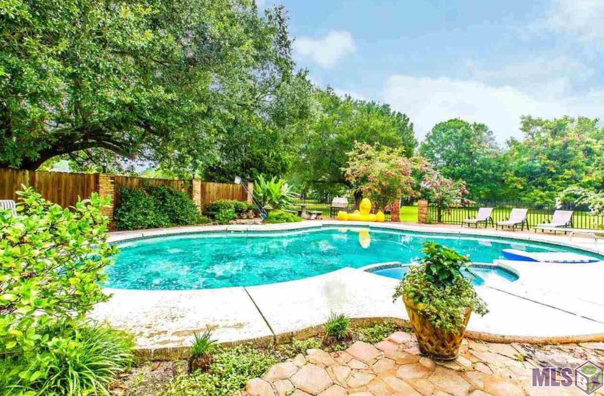 1806 Bayou Road Thibodaux, LA 70301 - Photo 6 of 7 Gallery Image 6