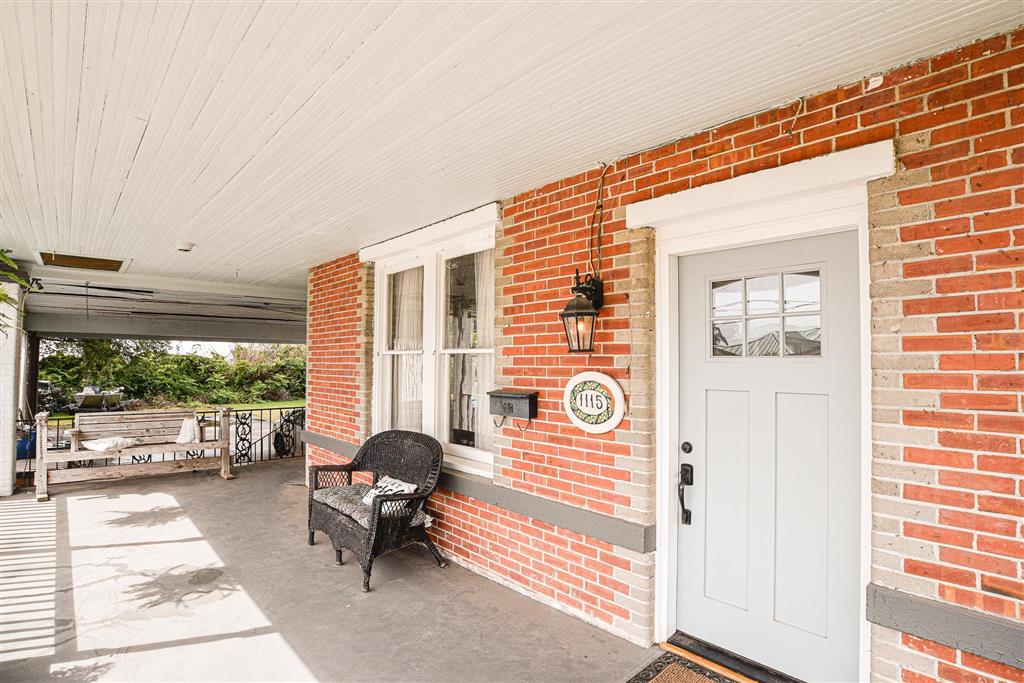 1115 North Main Street Jennings, LA 70546 - Photo 2 of 24
