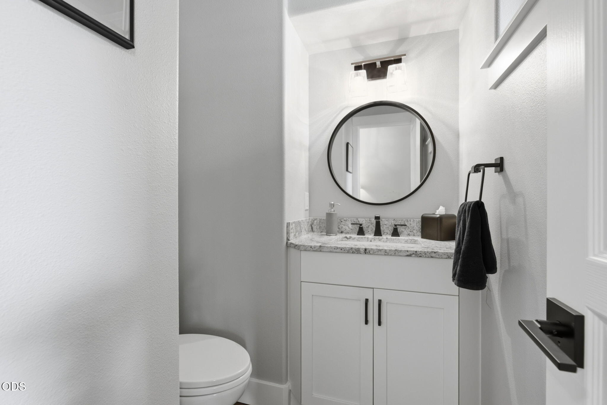 1683 Northwest Lewis Street Bend, OR 97703 - Photo 24 of 45 Gallery Image 24