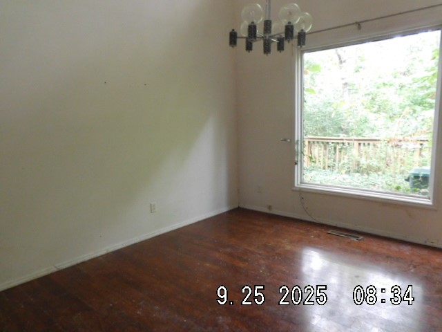 2320 North Kenwood Court Decatur, IL 62526 - Photo 5 of 14