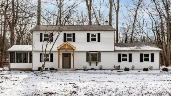 $750,000 | 11809 Pebble Brook Lane, Carmel, IN 46033
