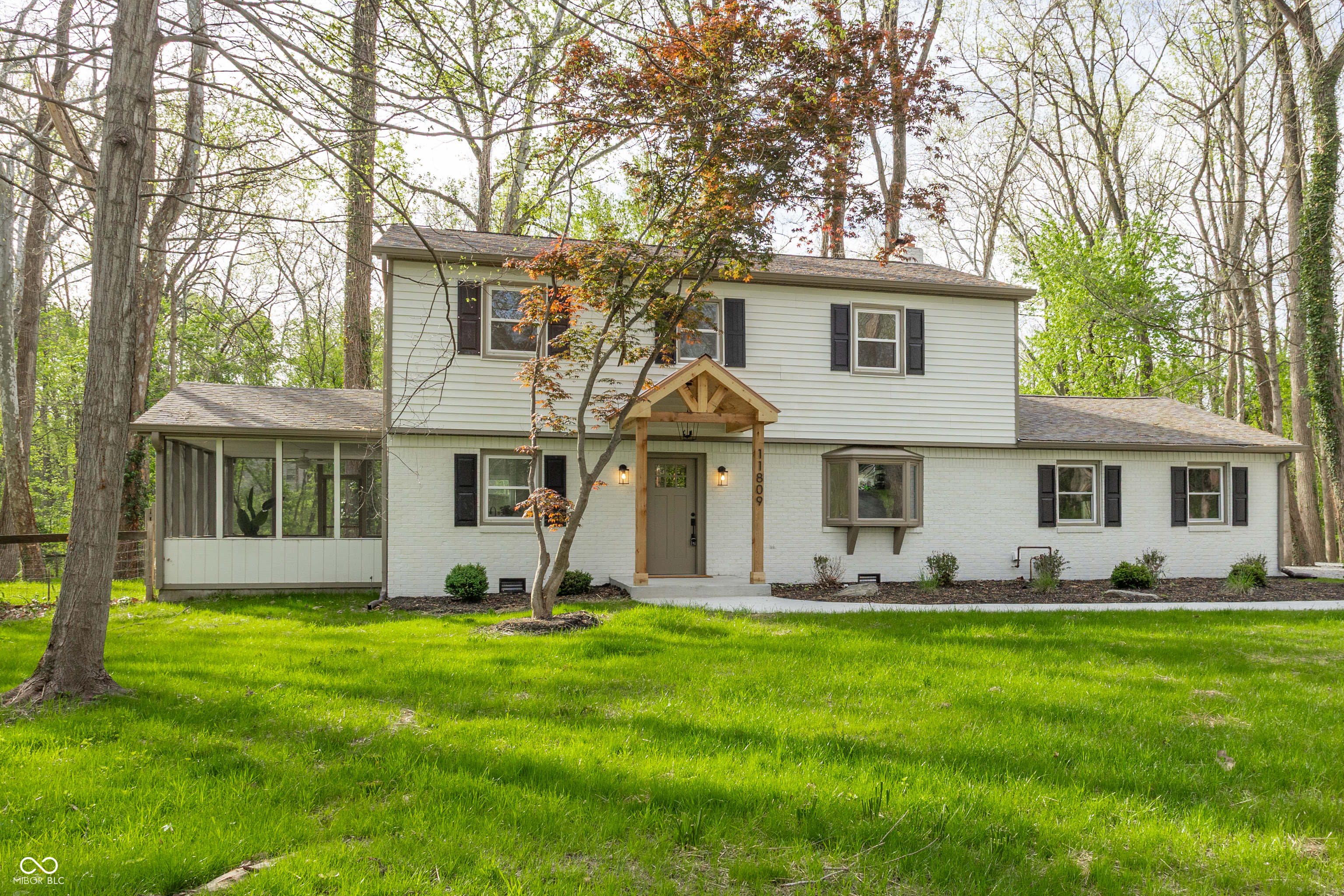 11809 Pebble Brook Lane Carmel, IN 46033 - Photo 4 of 58