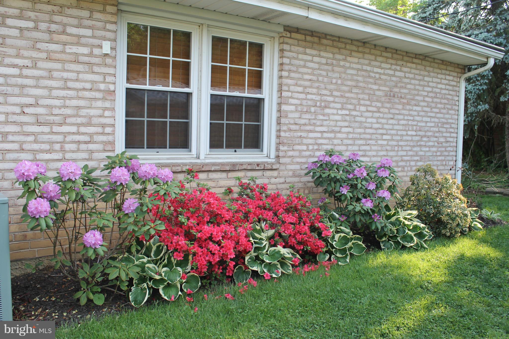 904 Breezewick Road Towson, MD 21286 - Photo 5 of 30 Exterior (General)