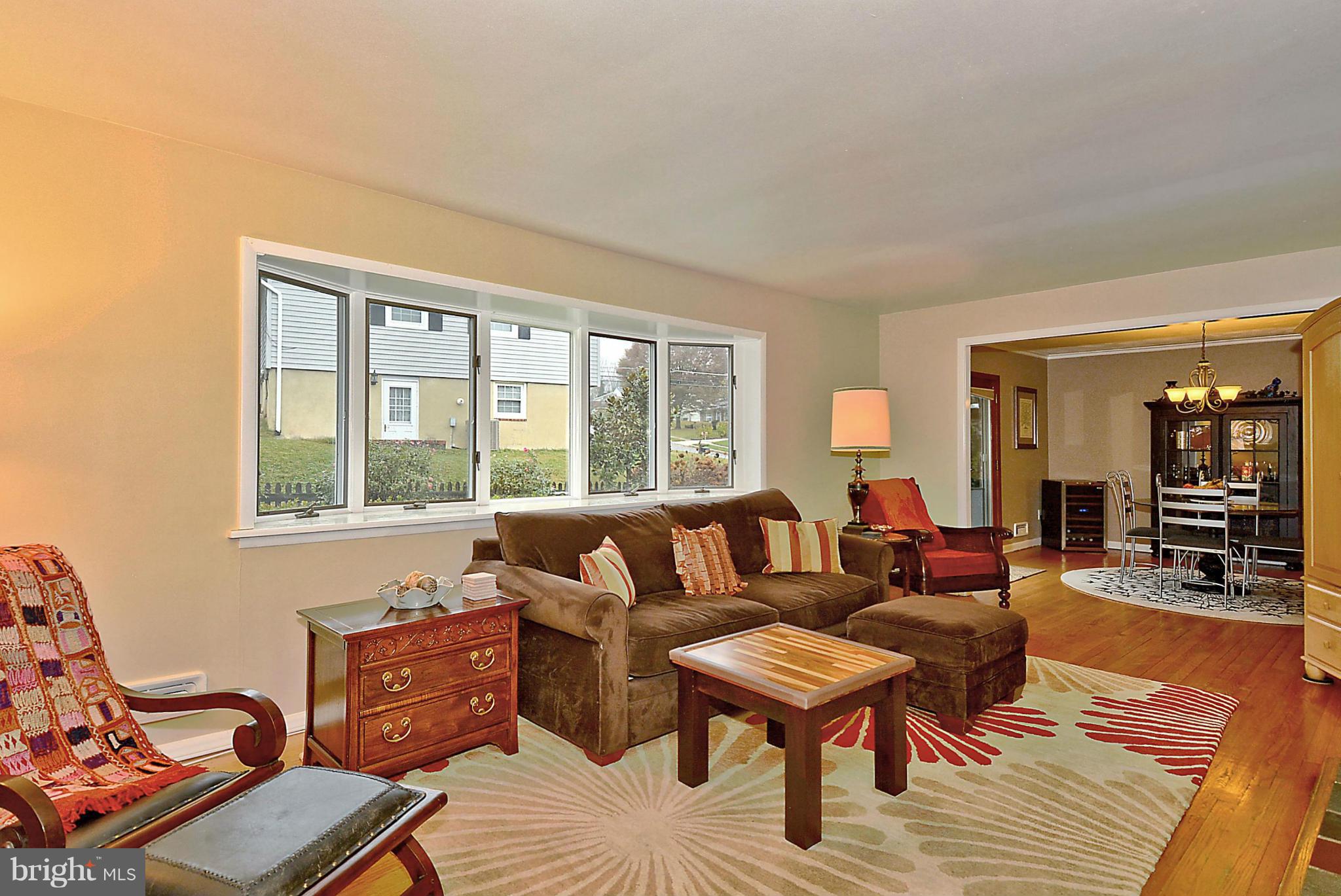 904 Breezewick Road Towson, MD 21286 - Photo 7 of 30 LR boasts great natural light