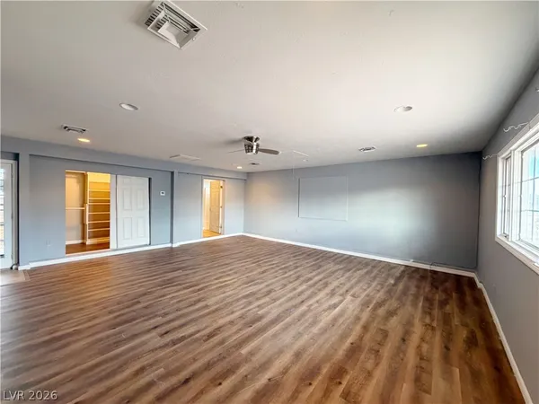 $3,795 | 2010 East Pebble Road, Las Vegas, NV 89123
