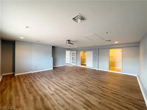 $3,795 | 2010 East Pebble Road, Las Vegas, NV 89123