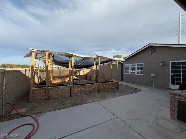 $3,795 | 2010 East Pebble Road, Las Vegas, NV 89123