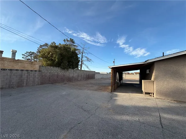 $3,795 | 2010 East Pebble Road, Las Vegas, NV 89123