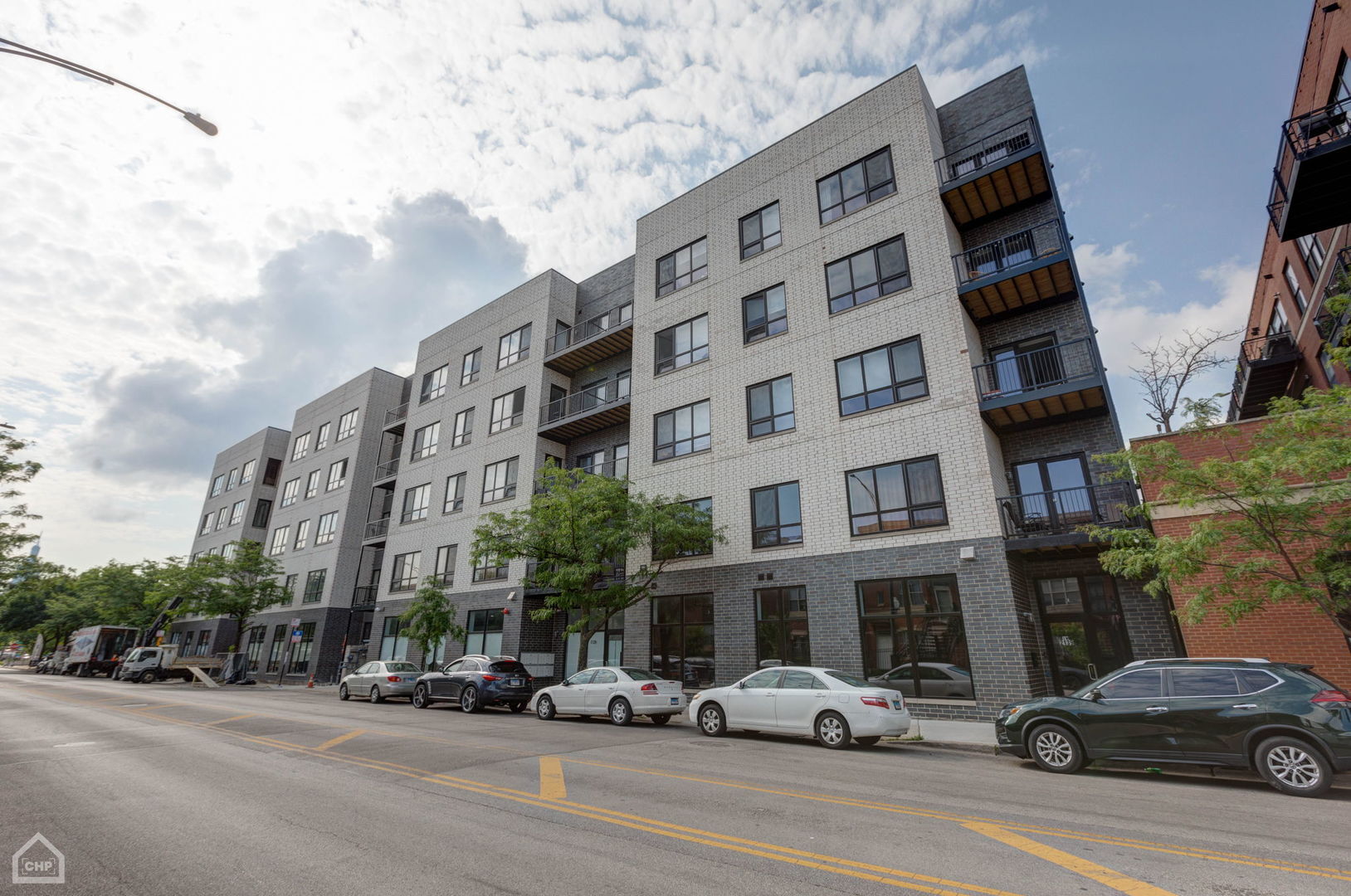 2127 West Madison Street, Unit 404 Chicago, IL 60612 - Photo 33 of 38