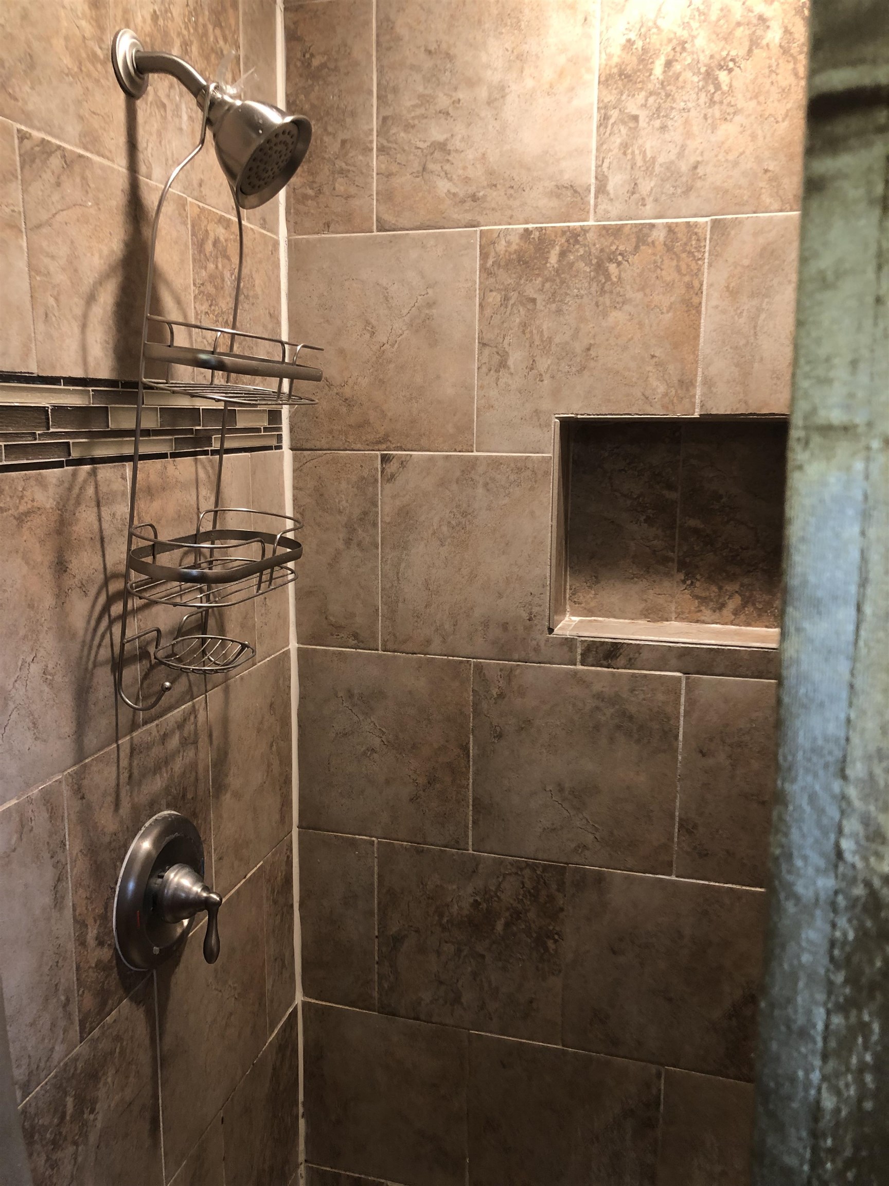 1563 Railton Road Memphis, TN 38111 - Photo 12 of 17 Bathroom view of a tile shower