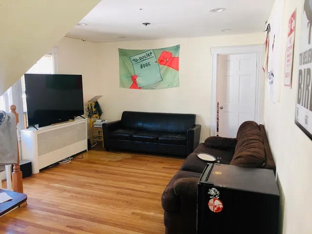 $7,000 | 18 Stockwell Street, Unit 18, Boston, MA 02120