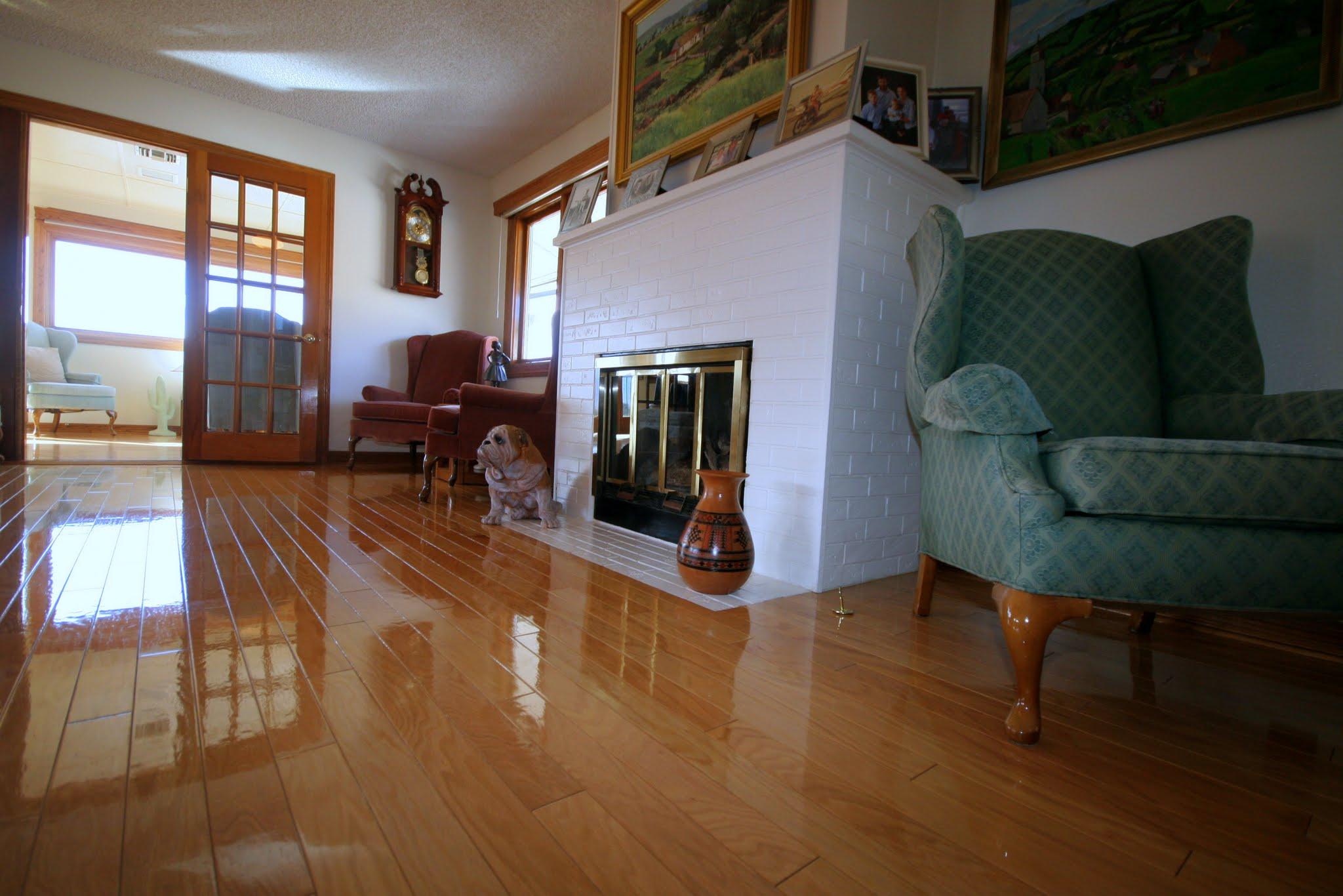 34421 Red Rover Mine Road Acton, CA 93510 - Photo 12 of 52 a living room with furniture window and wooden floor