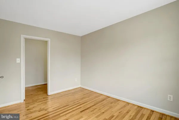 $715,500 | 8523 Lakinhurst Lane, Springfield, VA 22152