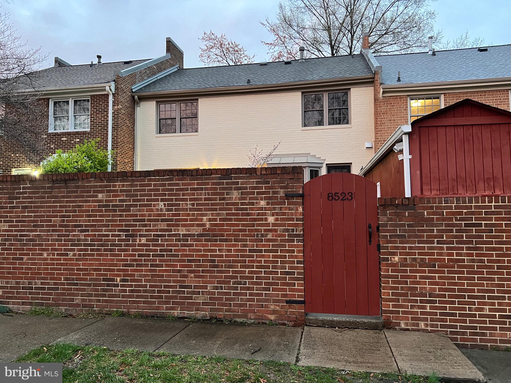8523 Lakinhurst Lane Springfield, VA 22152 - Photo 67 of 76 Brick patio wall and back gate