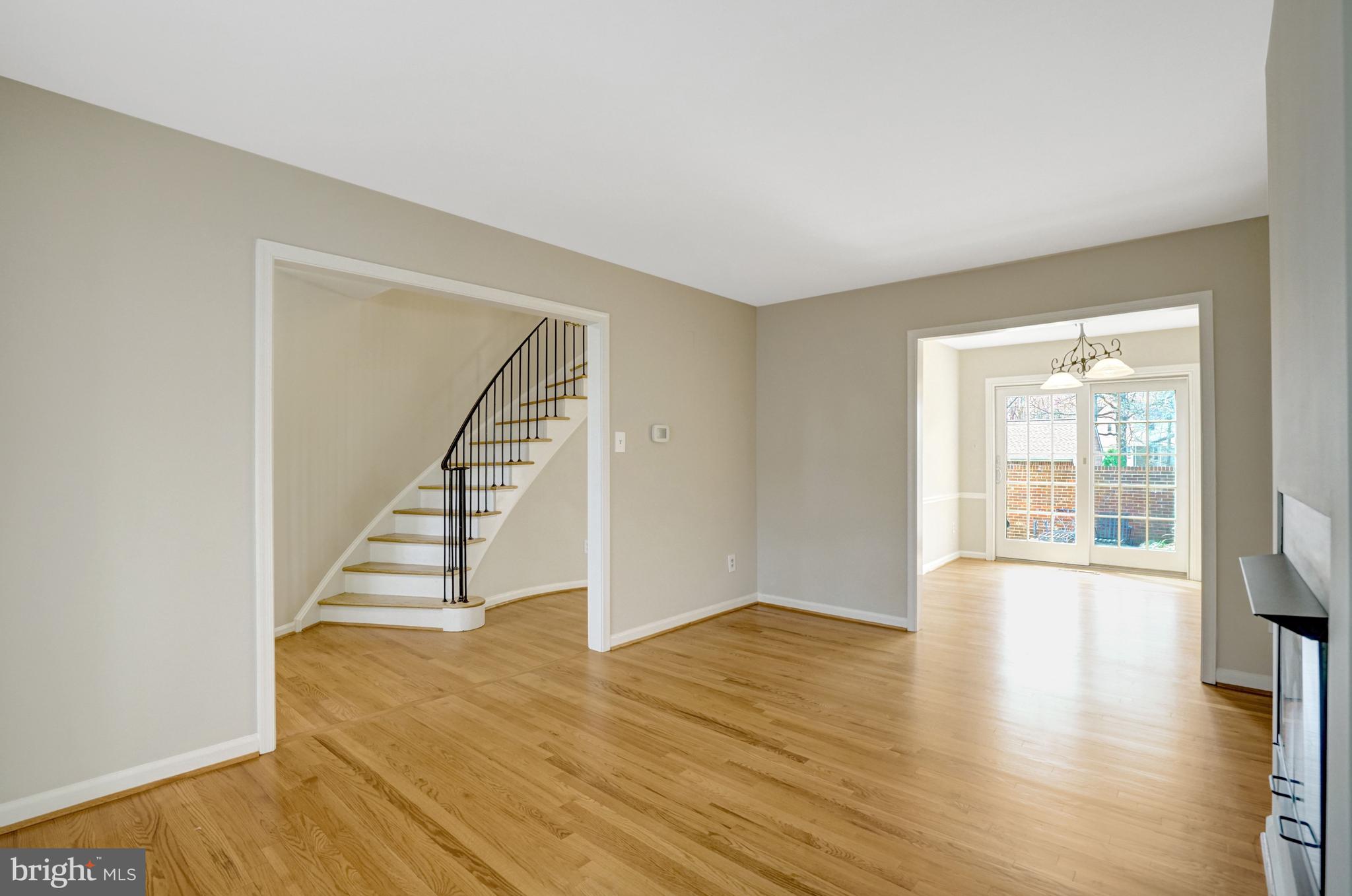 8523 Lakinhurst Lane Springfield, VA 22152 - Photo 9 of 76 Living room to dining room