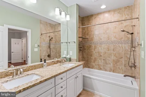 $650,000 | 24 Maxwell Square, Frederick, MD 21701