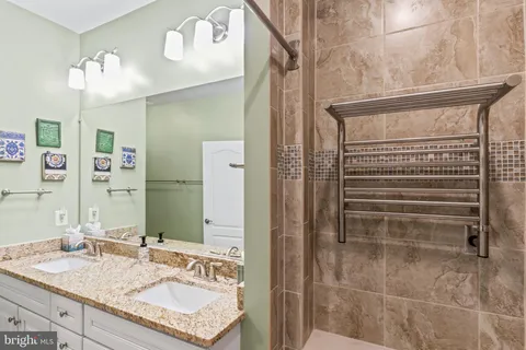 $650,000 | 24 Maxwell Square, Frederick, MD 21701