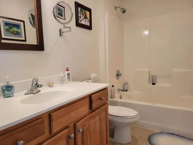 $369,900 | 913 Clark Street, Lowell, MI 49331