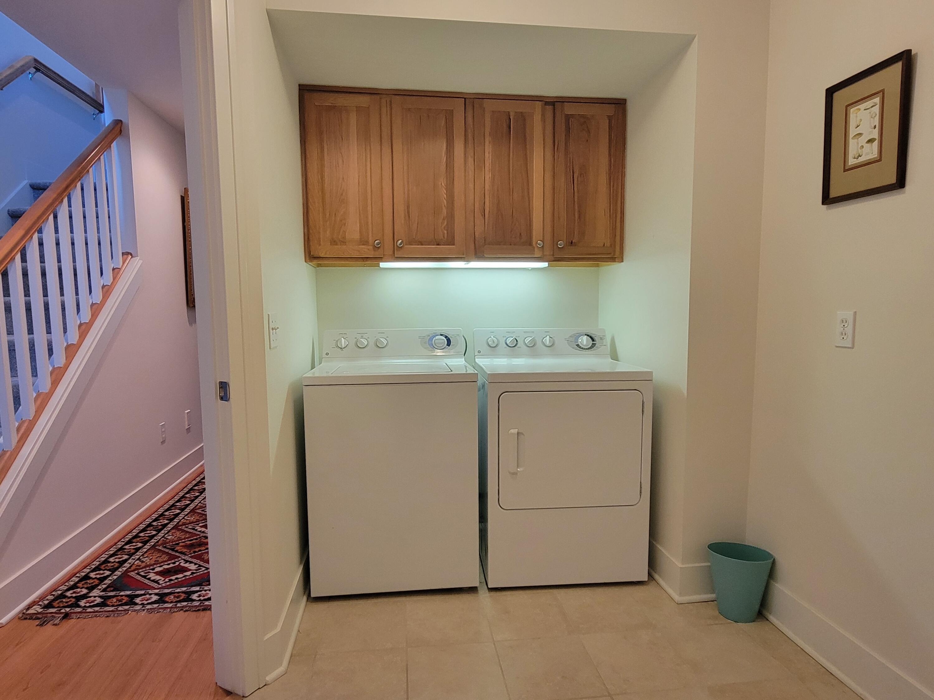 913 Clark Street Lowell, MI 49331 - Photo 16 of 18 laundry