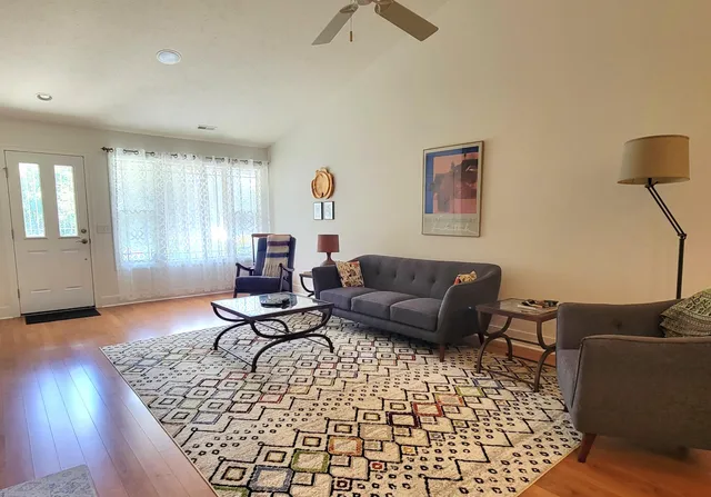 $369,900 | 913 Clark Street, Lowell, MI 49331