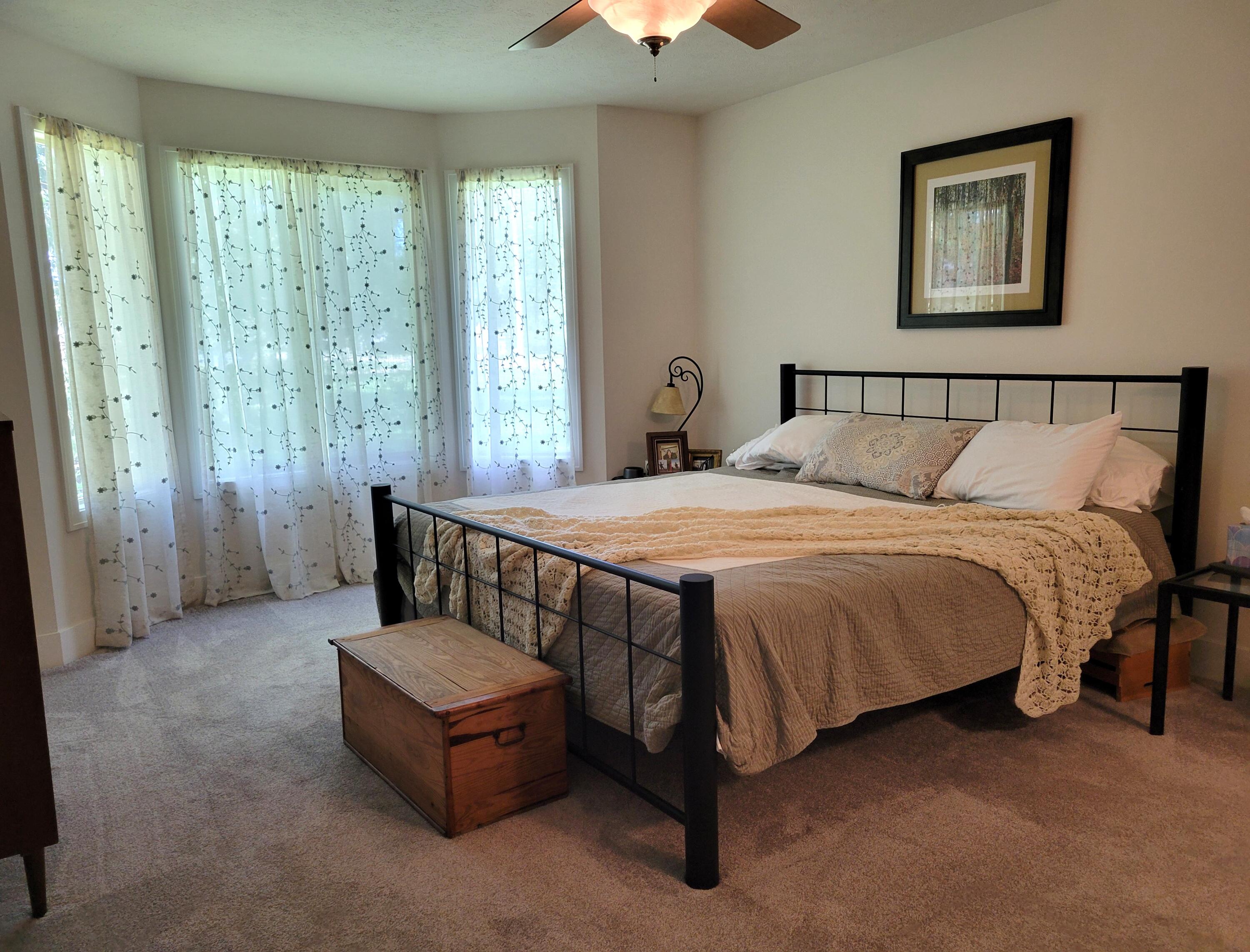 913 Clark Street Lowell, MI 49331 - Photo 9 of 18 bd 1