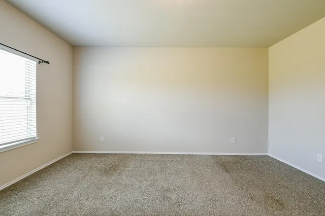 $1,895 | 16744 Lonely Pines Drive, Conroe, TX 77302