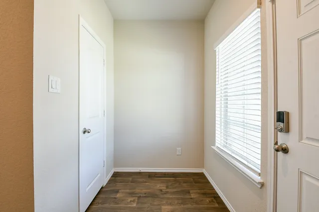 $1,895 | 16744 Lonely Pines Drive, Conroe, TX 77302