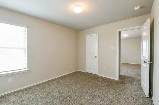 $1,895 | 16744 Lonely Pines Drive, Conroe, TX 77302